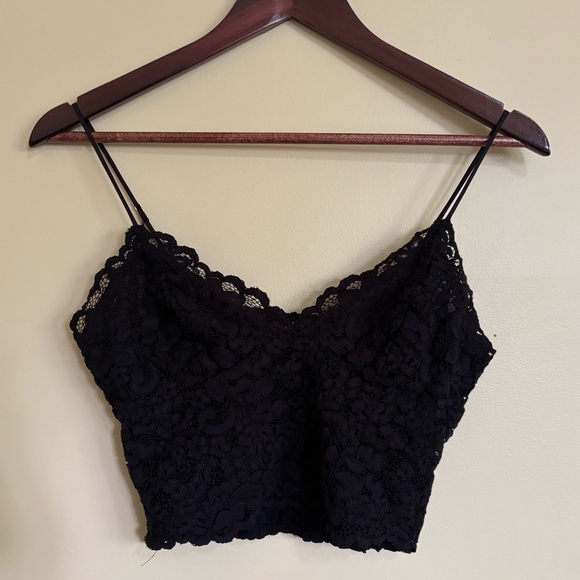 Express| Feminine Black Lace Bralette Cami Top Sz M - Picture 1 of 4